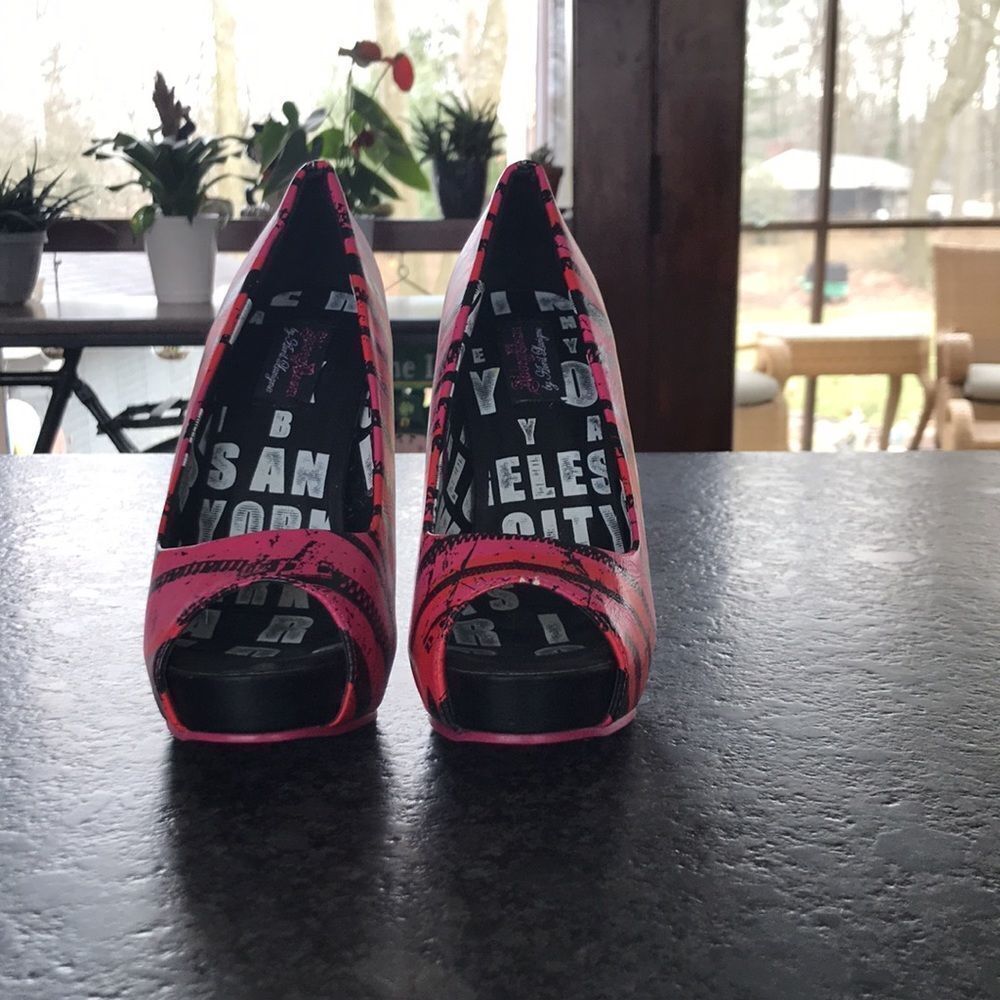 Abbey Dawn Zip It Platforms in Hot Pink with red and black accents BNIB - Picture 4 of 11